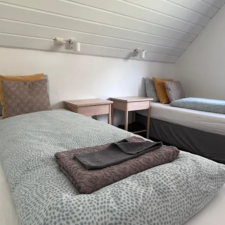 Skyrhusid Guesthouse-2