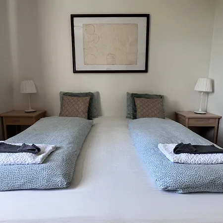 Skyrhusid Guesthouse-3